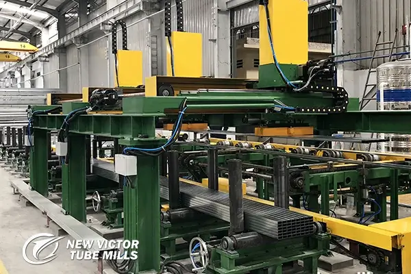 steel pipe stacking and strapping machine